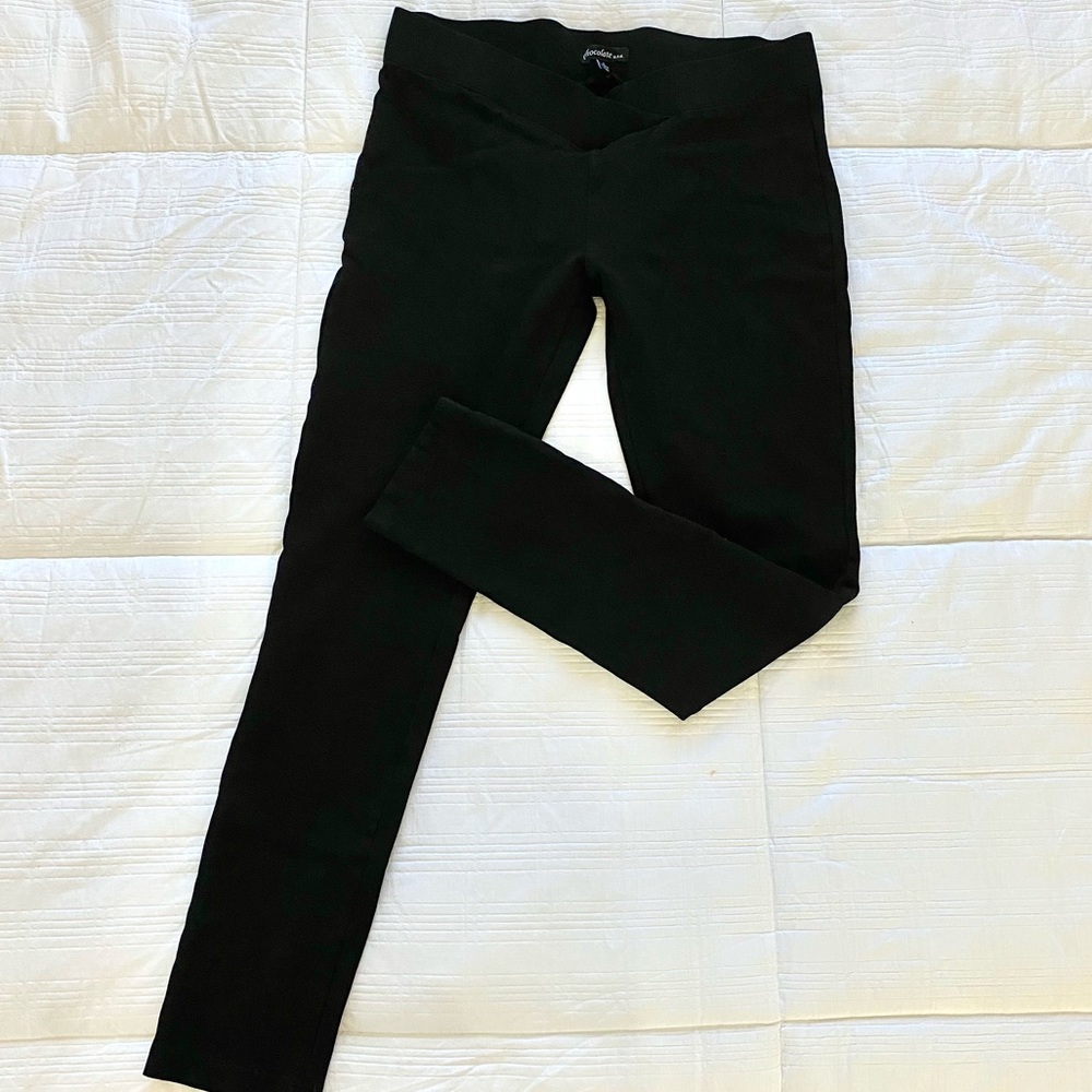 black stretchy leggings